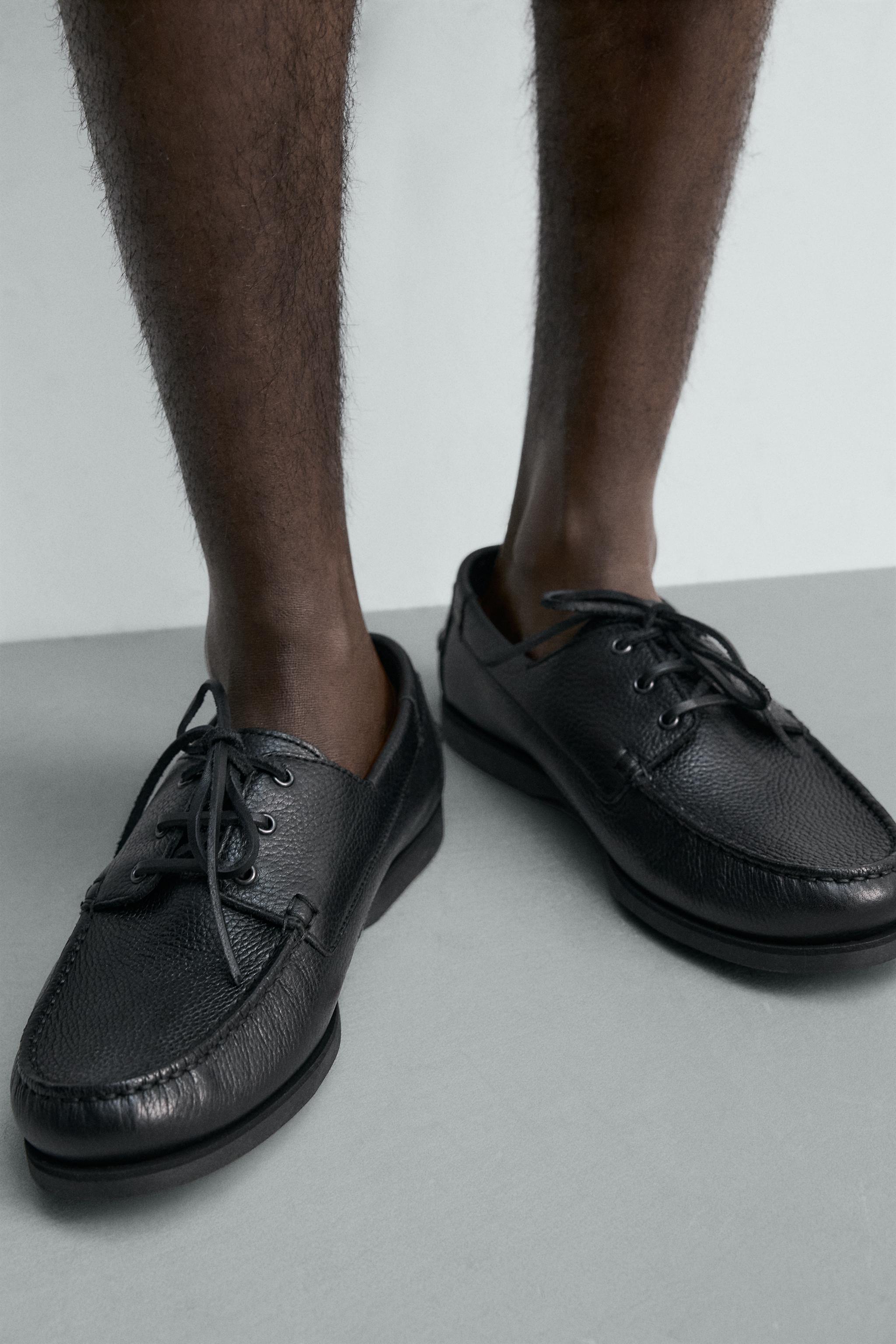 LEATHER BOAT SHOES
